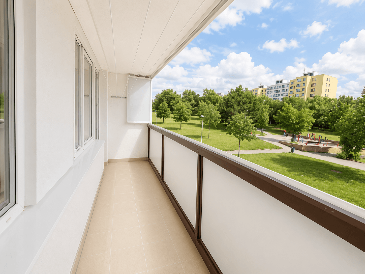 3 bedroom with open-plan kitchen flat for sale, 79 m², Vratislavská, Prague, Prague 3 bedroom with open-plan kitchen flat for sale, 79 m², Vratislavská, Prague, Prague