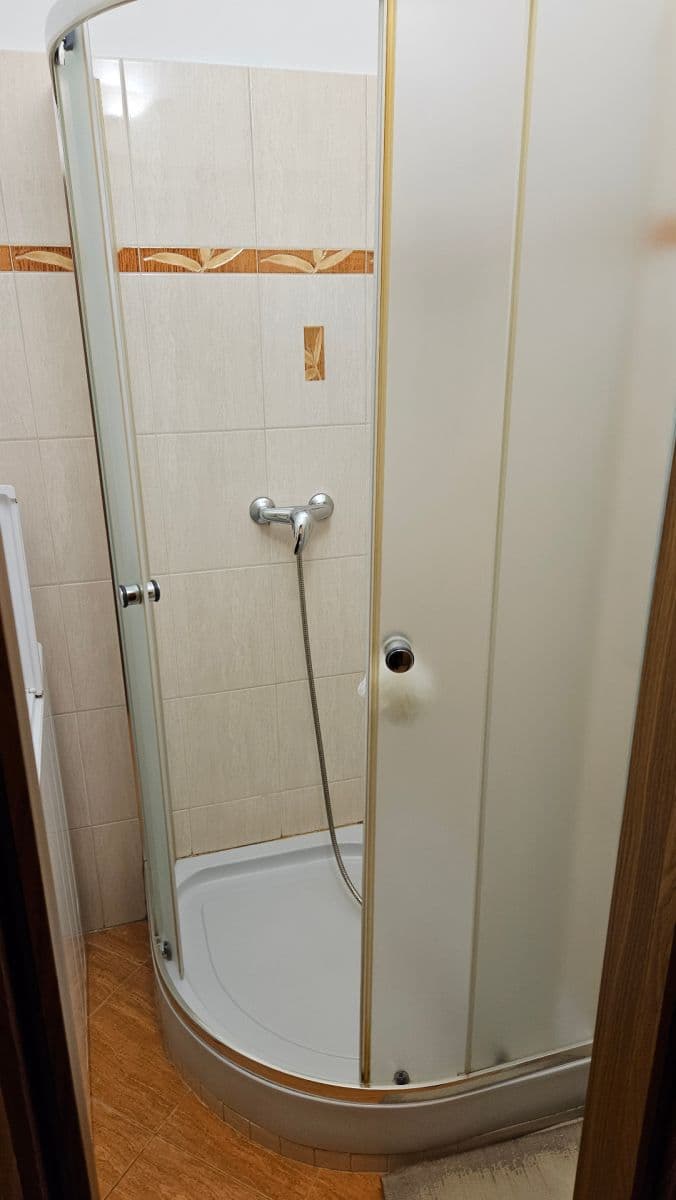 3 bedroom flat to rent, 60 m², Obránců míru, Kopřivnice, Moravskoslezský Region 3 bedroom flat to rent, 60 m², Obránců míru, Kopřivnice, Moravskoslezský Region