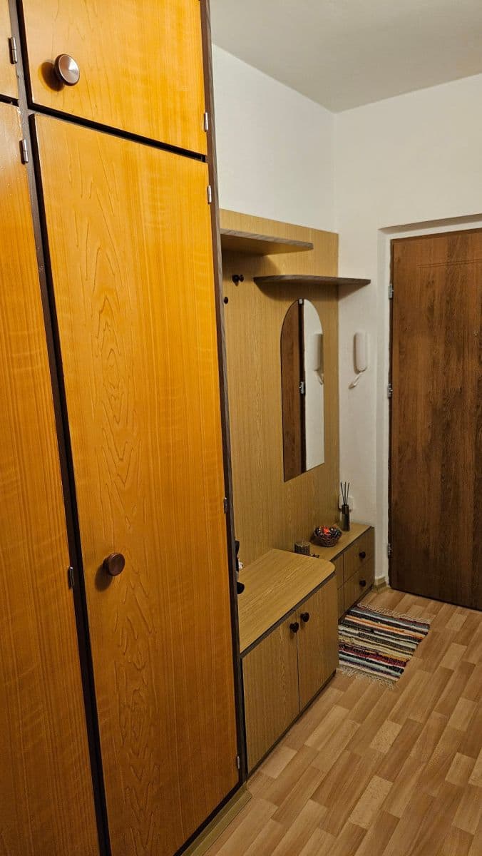 3 bedroom flat to rent, 60 m², Obránců míru, Kopřivnice, Moravskoslezský Region 3 bedroom flat to rent, 60 m², Obránců míru, Kopřivnice, Moravskoslezský Region