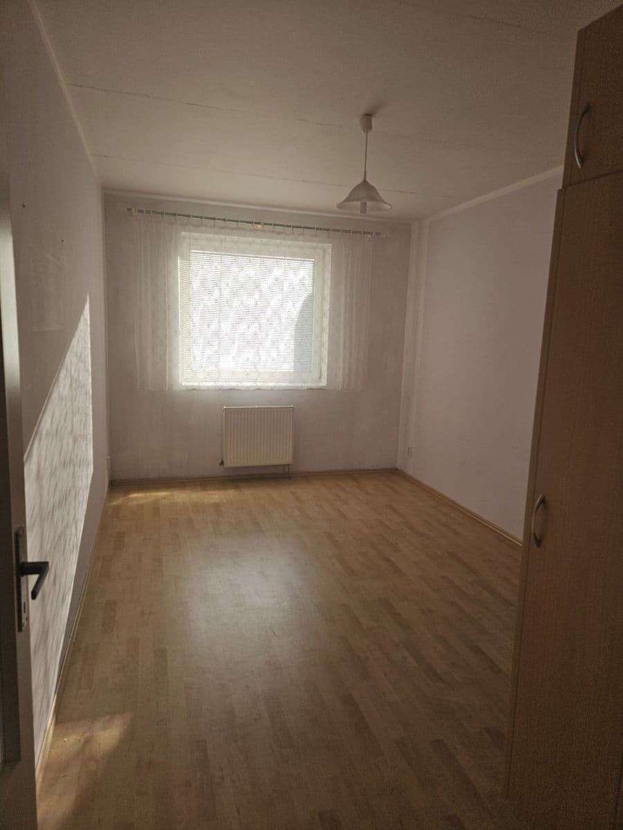 1 bedroom with open-plan kitchen flat to rent, 55 m², Volmanova, Čelákovice, Středočeský Region 1 bedroom with open-plan kitchen flat to rent, 55 m², Volmanova, Čelákovice, Středočeský Region