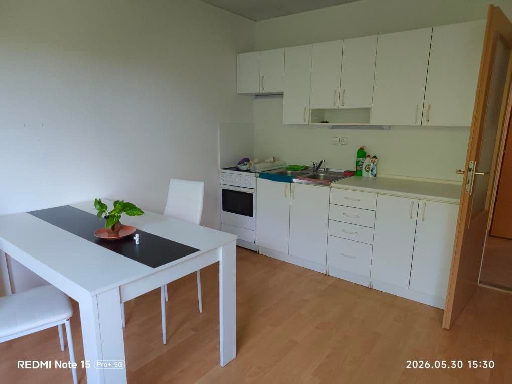Studio flat to rent, 35 m², Houdova, Prague, Prague Studio flat to rent, 35 m², Houdova, Prague, Prague