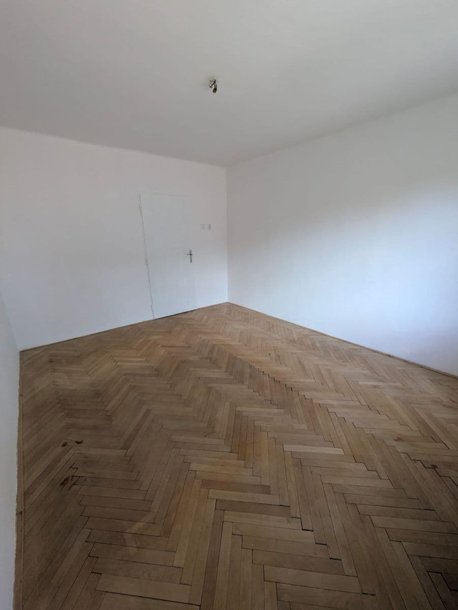 3 bedroom flat to rent, 65 m², Vrchlického, Roudnice nad Labem, Ústecký Region 3 bedroom flat to rent, 65 m², Vrchlického, Roudnice nad Labem, Ústecký Region