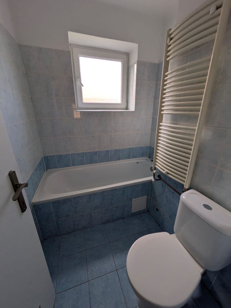 3 bedroom flat to rent, 65 m², Vrchlického, Roudnice nad Labem, Ústecký Region 3 bedroom flat to rent, 65 m², Vrchlického, Roudnice nad Labem, Ústecký Region