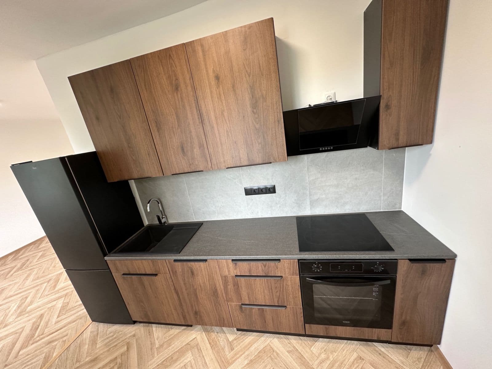 1 bedroom with open-plan kitchen flat to rent, 56 m², Sídliště Pražská, Havlíčkův Brod, Vysočina Region 1 bedroom with open-plan kitchen flat to rent, 56 m², Sídliště Pražská, Havlíčkův Brod, Vysočina Region