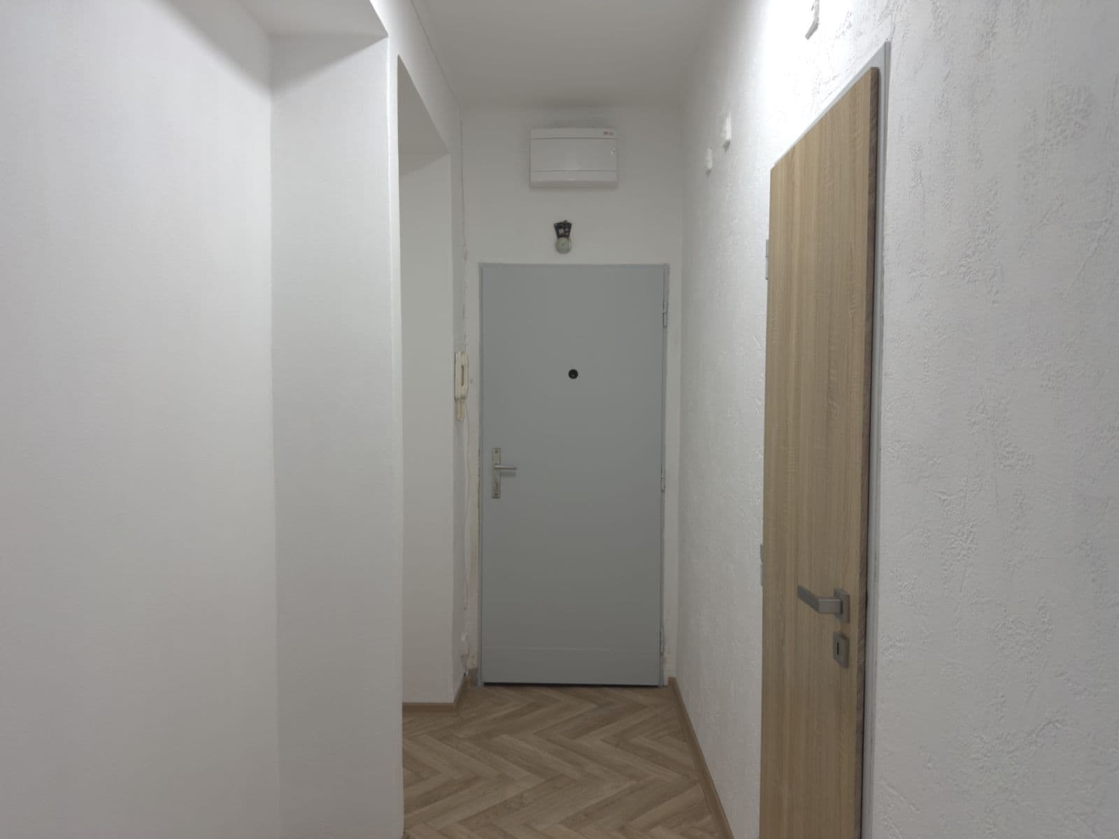 1 bedroom with open-plan kitchen flat to rent, 56 m², Sídliště Pražská, Havlíčkův Brod, Vysočina Region 1 bedroom with open-plan kitchen flat to rent, 56 m², Sídliště Pražská, Havlíčkův Brod, Vysočina Region