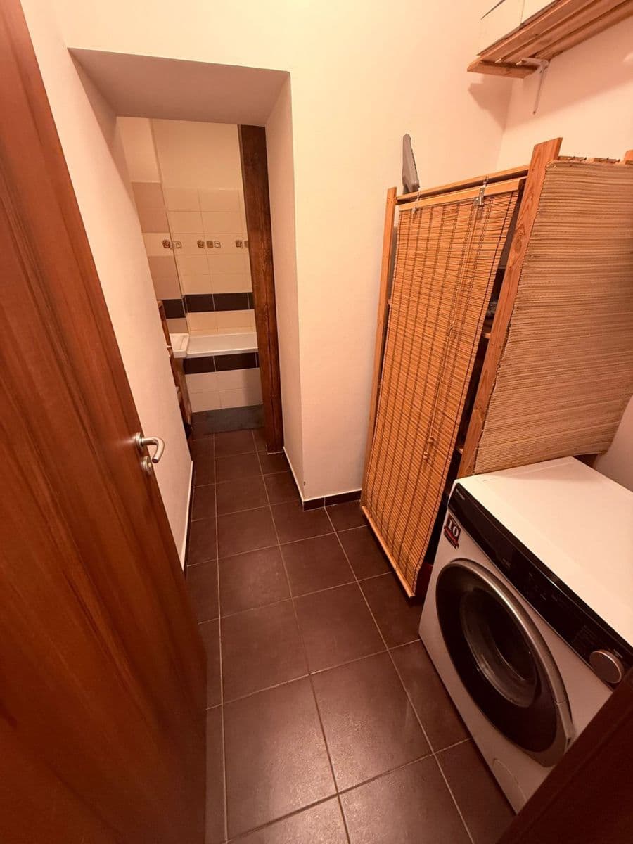 Studio flat for sale, 38 m², Vosmíkových, Prague, Prague Studio flat for sale, 38 m², Vosmíkových, Prague, Prague