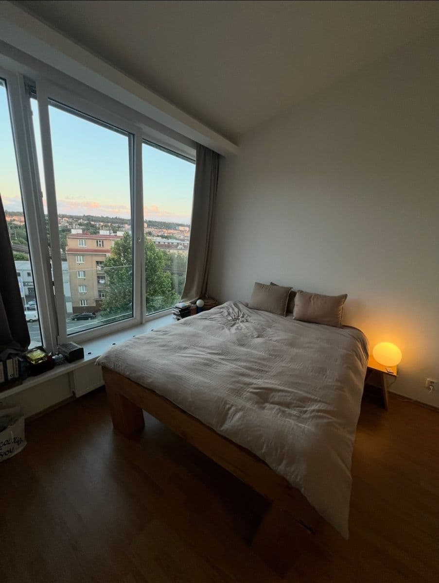 2 bedroom flat to rent, 62 m², Braunerova, Prague, Prague 2 bedroom flat to rent, 62 m², Braunerova, Prague, Prague