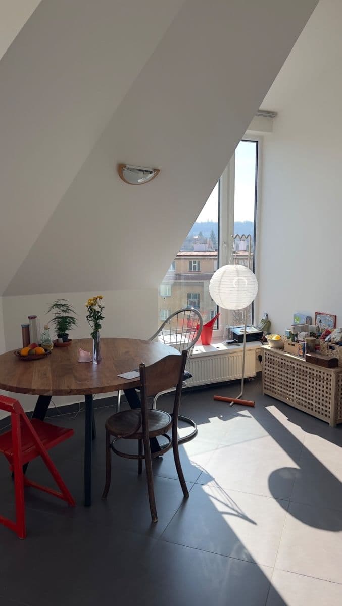 2 bedroom flat to rent, 62 m², Braunerova, Prague, Prague 2 bedroom flat to rent, 62 m², Braunerova, Prague, Prague