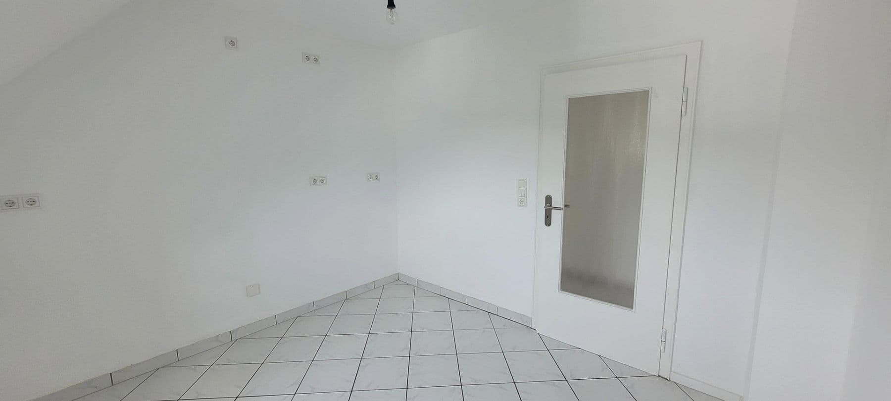 3 bedroom flat to rent, 79 m², Am Kriegermal 30, Wuppertal, North Rhine-Westphalia 3 bedroom flat to rent, 79 m², Am Kriegermal 30, Wuppertal, North Rhine-Westphalia