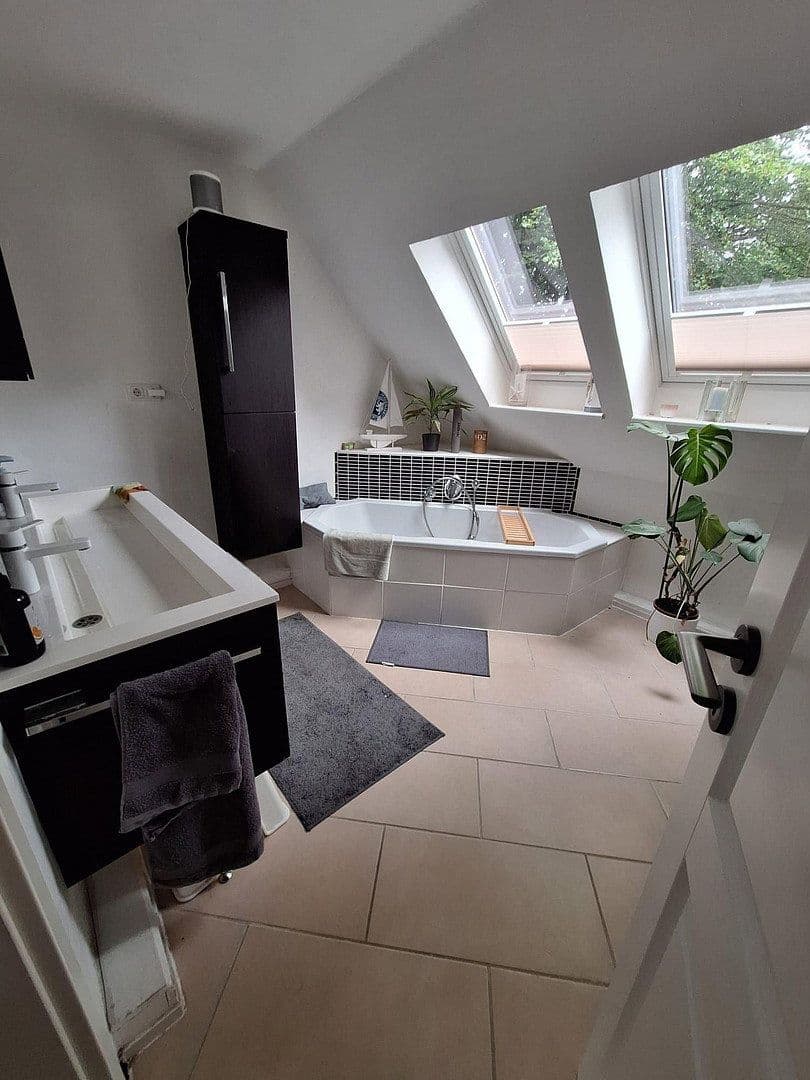 house for sale, 106 m², Saseler Straße 185, Hamburg, Hamburg house for sale, 106 m², Saseler Straße 185, Hamburg, Hamburg