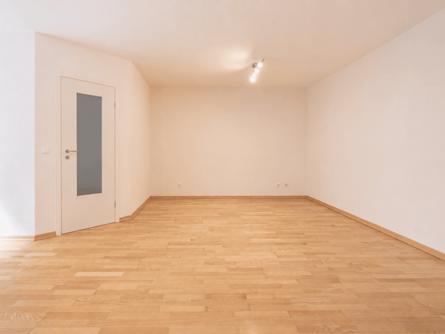 3 bedroom flat to rent, 63 m², Stuttgart, Baden-Württemberg 3 bedroom flat to rent, 63 m², Stuttgart, Baden-Württemberg
