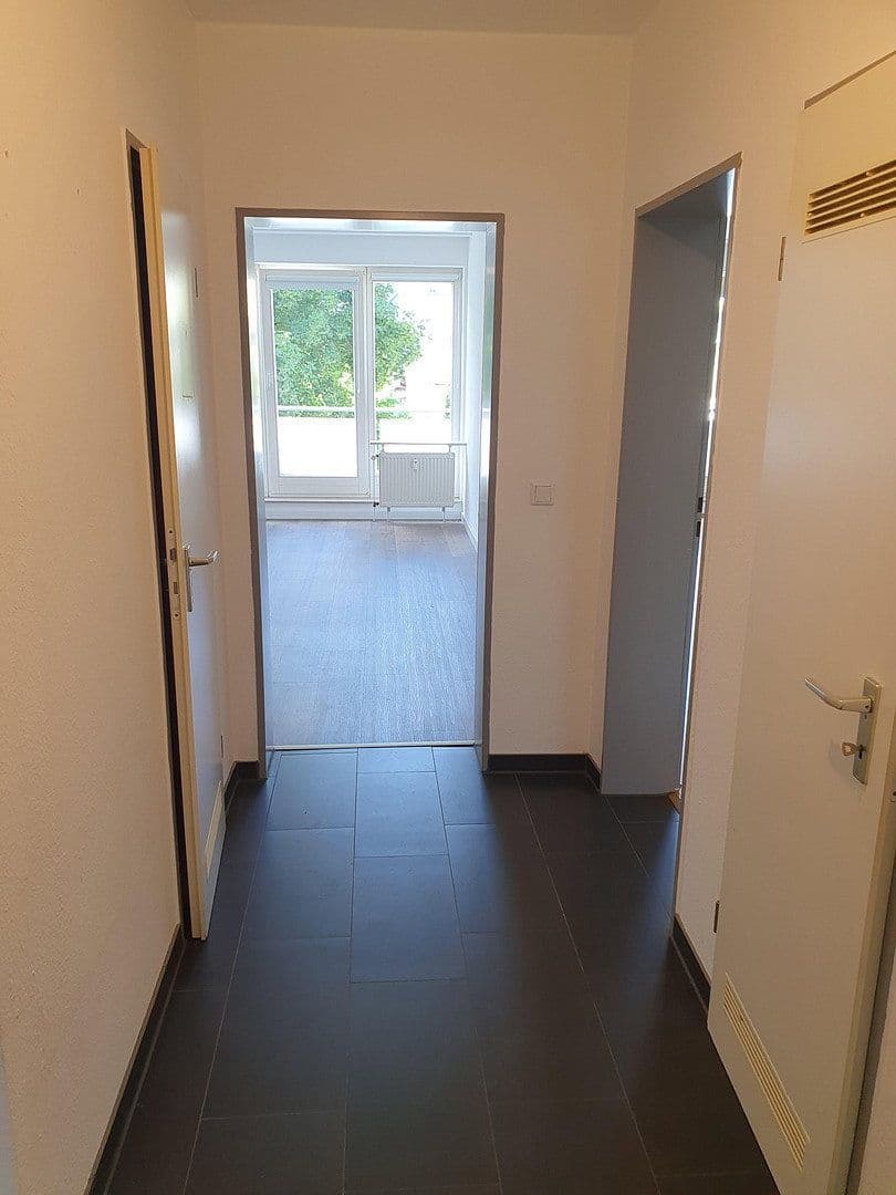 3 bedroom flat for sale, 76 m², Leyentalstraße 100, Krefeld, North Rhine-Westphalia 3 bedroom flat for sale, 76 m², Leyentalstraße 100, Krefeld, North Rhine-Westphalia