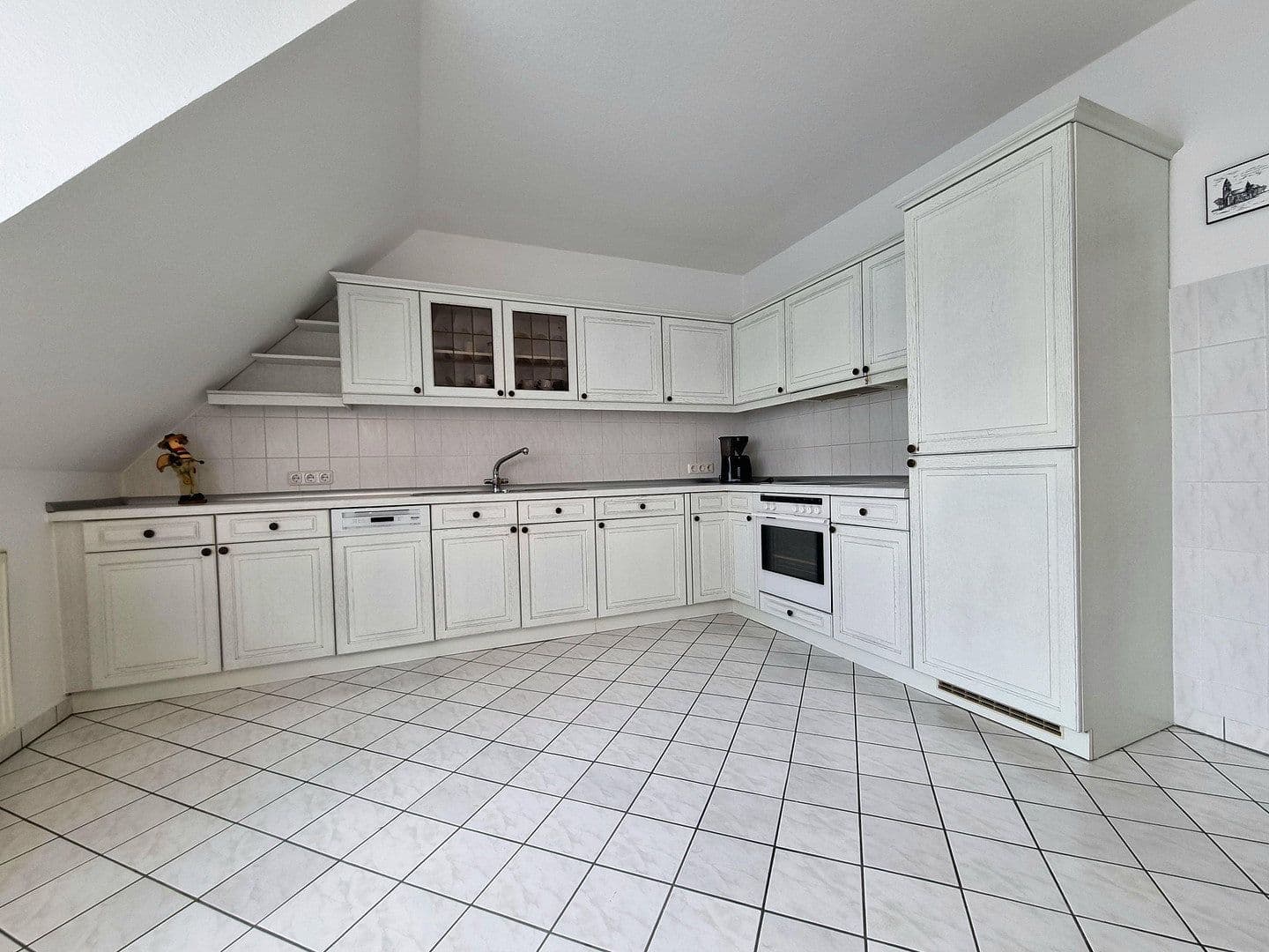 2 bedroom with open-plan kitchen flat to rent, 119 m², Bochum, North Rhine-Westphalia 2 bedroom with open-plan kitchen flat to rent, 119 m², Bochum, North Rhine-Westphalia