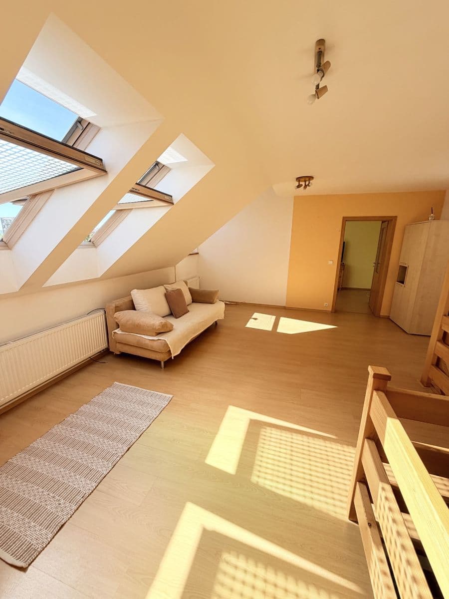 4 bedroom flat for sale, 122 m², U Trojice, České Budějovice, Jihočeský Region 4 bedroom flat for sale, 122 m², U Trojice, České Budějovice, Jihočeský Region