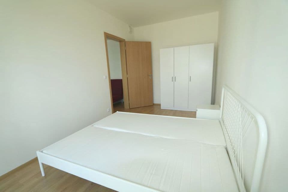 1 bedroom with open-plan kitchen flat to rent, 43 m², Petržílkova, Prague, Prague 1 bedroom with open-plan kitchen flat to rent, 43 m², Petržílkova, Prague, Prague