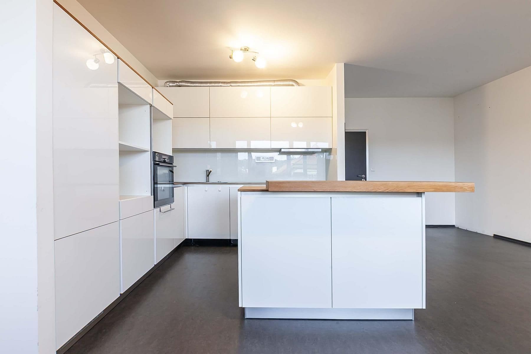 2 bedroom with open-plan kitchen flat for sale, 78 m², Na Návsi, Prague, Prague 2 bedroom with open-plan kitchen flat for sale, 78 m², Na Návsi, Prague, Prague