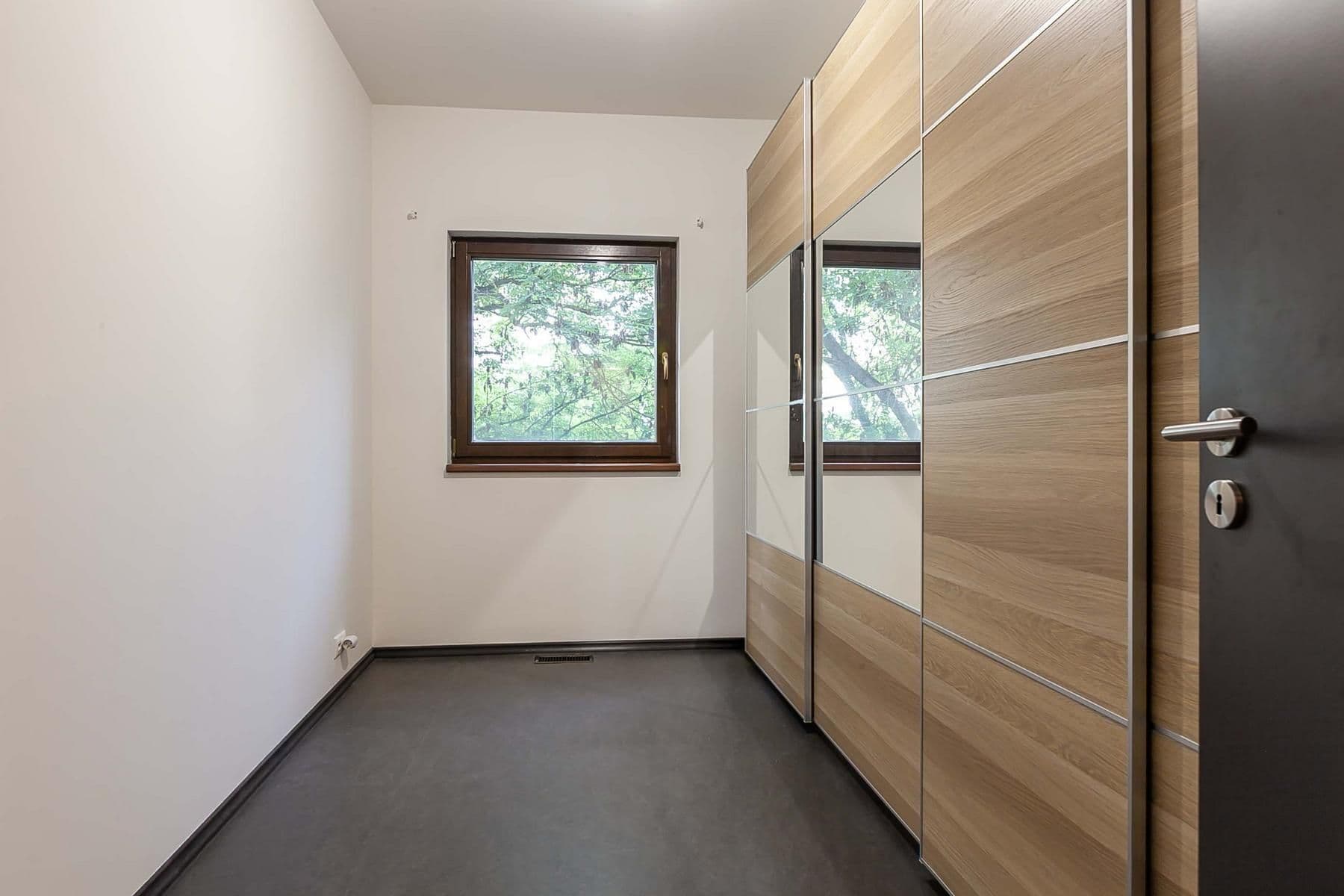 2 bedroom with open-plan kitchen flat for sale, 78 m², Na Návsi, Prague, Prague 2 bedroom with open-plan kitchen flat for sale, 78 m², Na Návsi, Prague, Prague