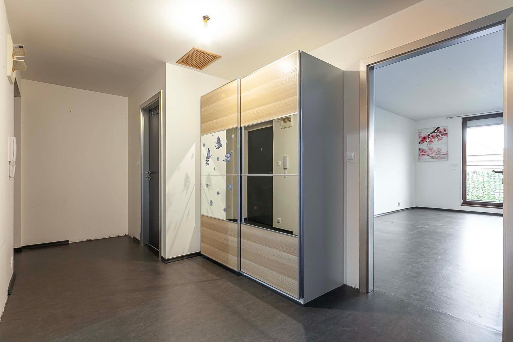 2 bedroom with open-plan kitchen flat for sale, 78 m², Na Návsi, Prague, Prague 2 bedroom with open-plan kitchen flat for sale, 78 m², Na Návsi, Prague, Prague