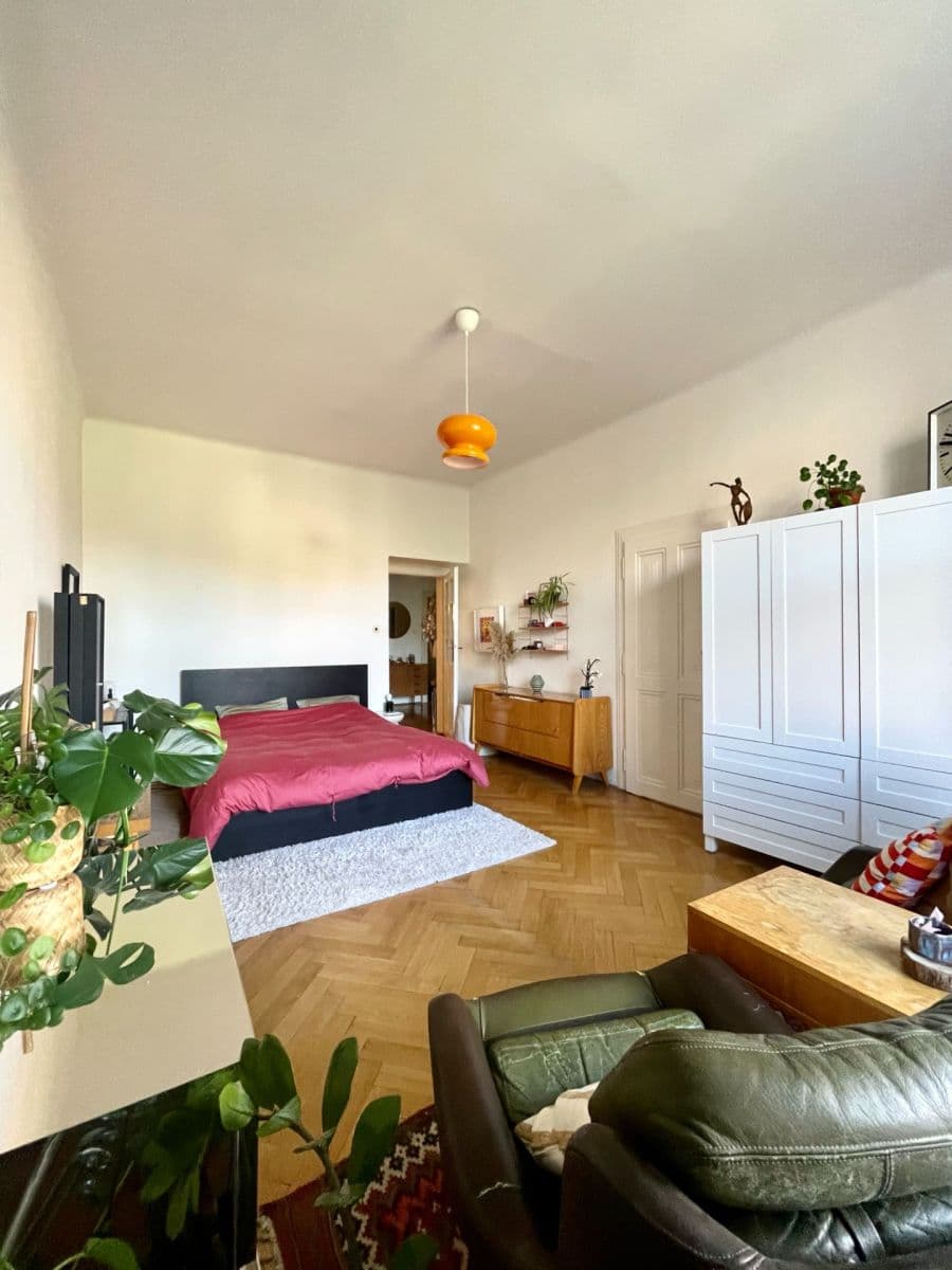 2 bedroom with open-plan kitchen flat to rent, 90 m², U Starého hřbitova, Prague, Prague 2 bedroom with open-plan kitchen flat to rent, 90 m², U Starého hřbitova, Prague, Prague
