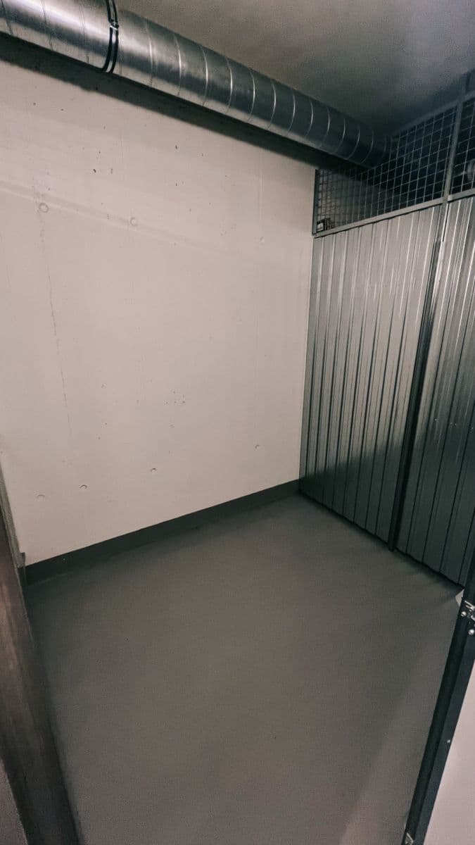 Studio flat to rent, 33 m², Gerstelova, Prague, Prague Studio flat to rent, 33 m², Gerstelova, Prague, Prague