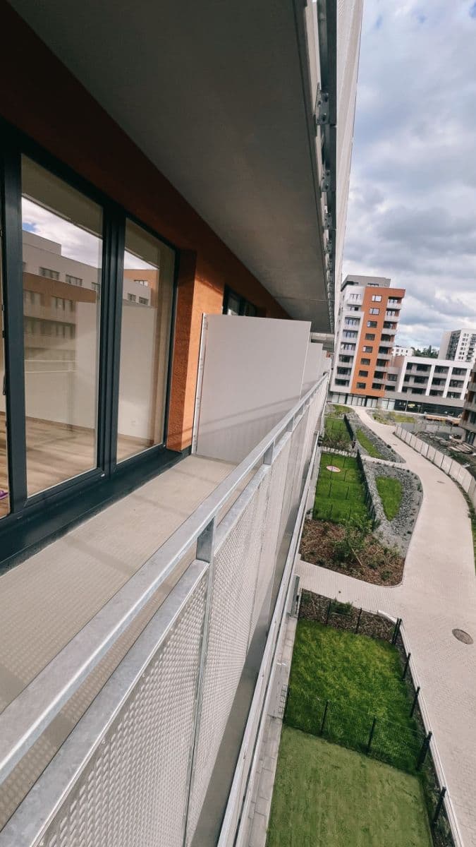Studio flat to rent, 33 m², Gerstelova, Prague, Prague Studio flat to rent, 33 m², Gerstelova, Prague, Prague
