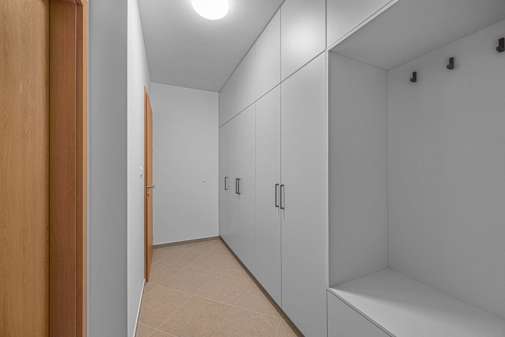 1 bedroom with open-plan kitchen flat to rent, 40 m², Honzíkova, Prague, Prague 1 bedroom with open-plan kitchen flat to rent, 40 m², Honzíkova, Prague, Prague