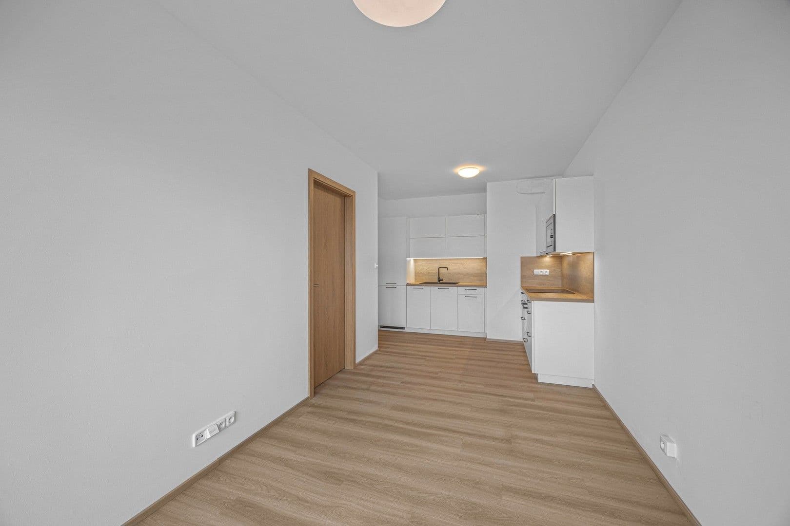 1 bedroom with open-plan kitchen flat to rent, 40 m², Honzíkova, Prague, Prague 1 bedroom with open-plan kitchen flat to rent, 40 m², Honzíkova, Prague, Prague