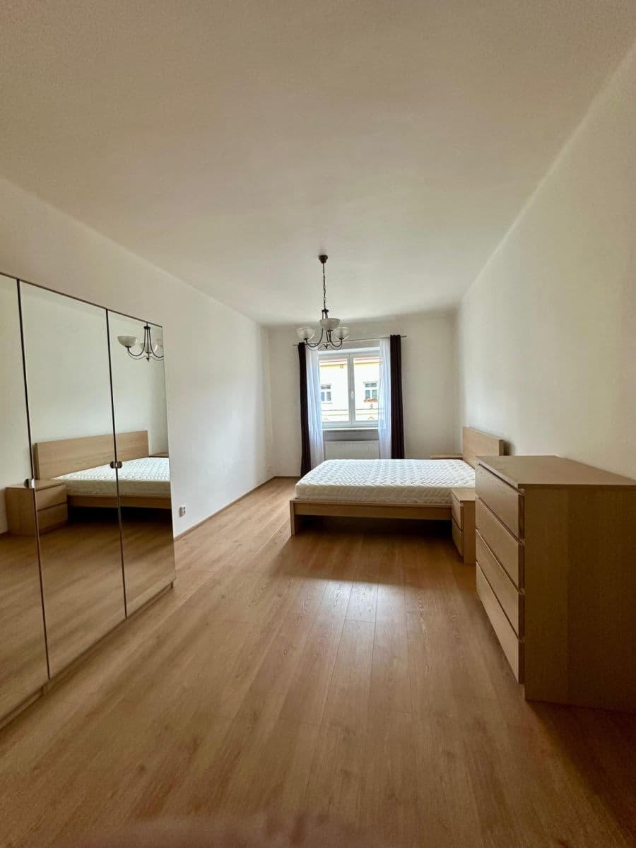 1 bedroom with open-plan kitchen flat to rent, 57 m², Šumavská, Prague, Prague 1 bedroom with open-plan kitchen flat to rent, 57 m², Šumavská, Prague, Prague