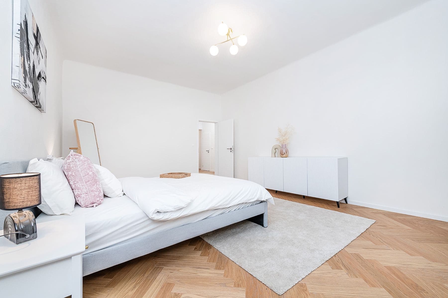 2 bedroom with open-plan kitchen flat for sale, 100 m², Boleslavská, Prague, Prague 2 bedroom with open-plan kitchen flat for sale, 100 m², Boleslavská, Prague, Prague