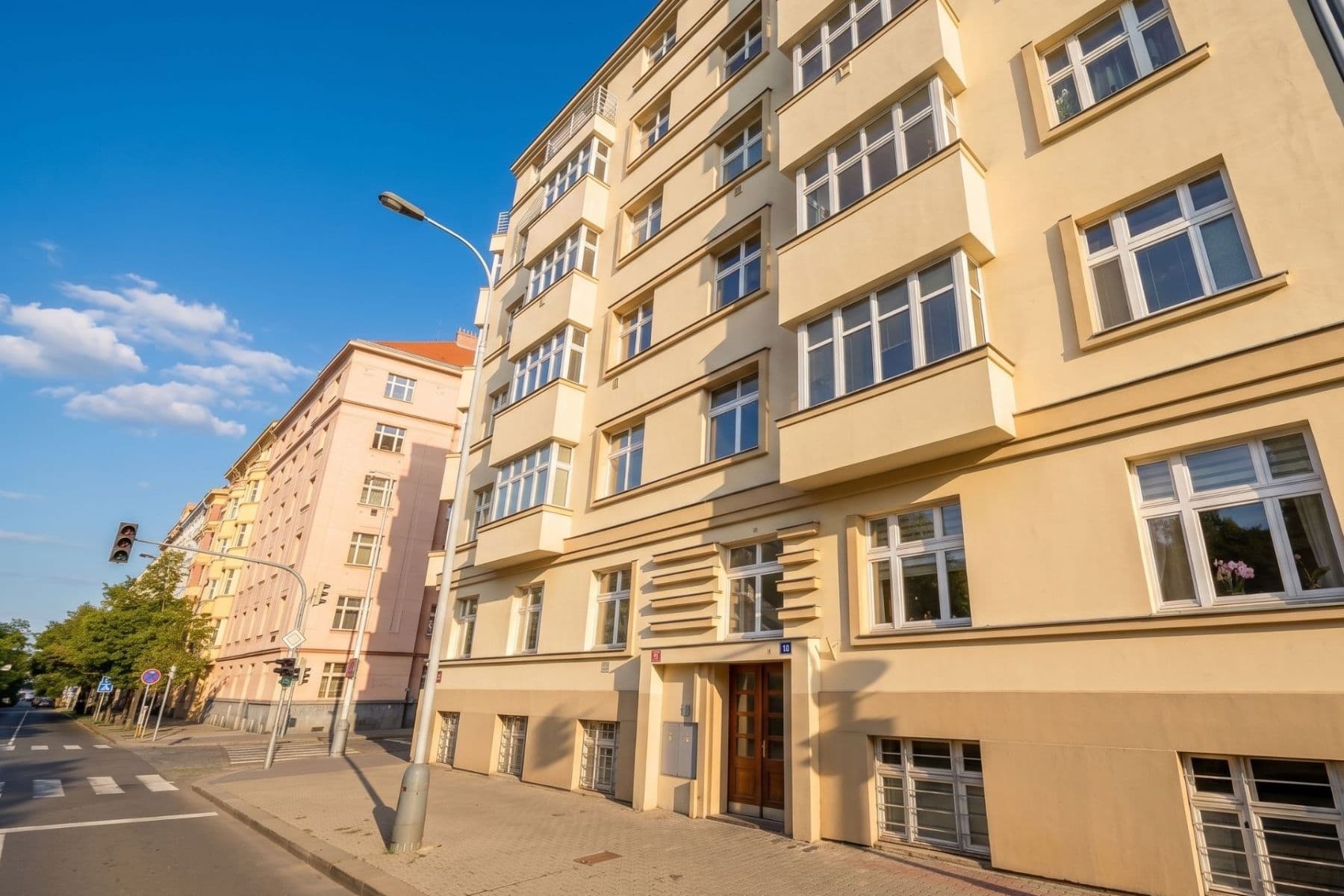 2 bedroom with open-plan kitchen flat for sale, 100 m², Boleslavská, Prague, Prague 2 bedroom with open-plan kitchen flat for sale, 100 m², Boleslavská, Prague, Prague
