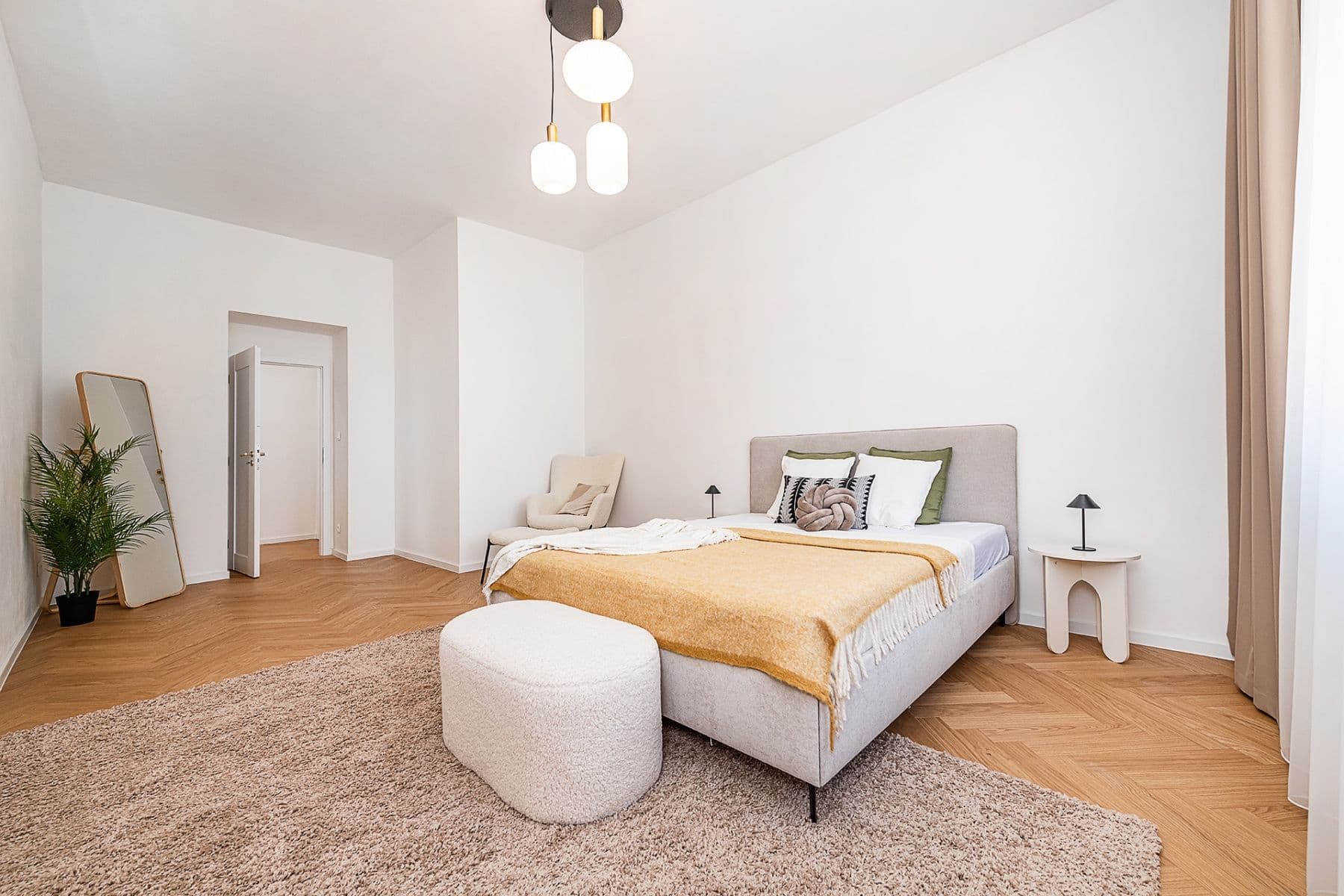 2 bedroom with open-plan kitchen flat for sale, 100 m², Boleslavská, Prague, Prague 2 bedroom with open-plan kitchen flat for sale, 100 m², Boleslavská, Prague, Prague