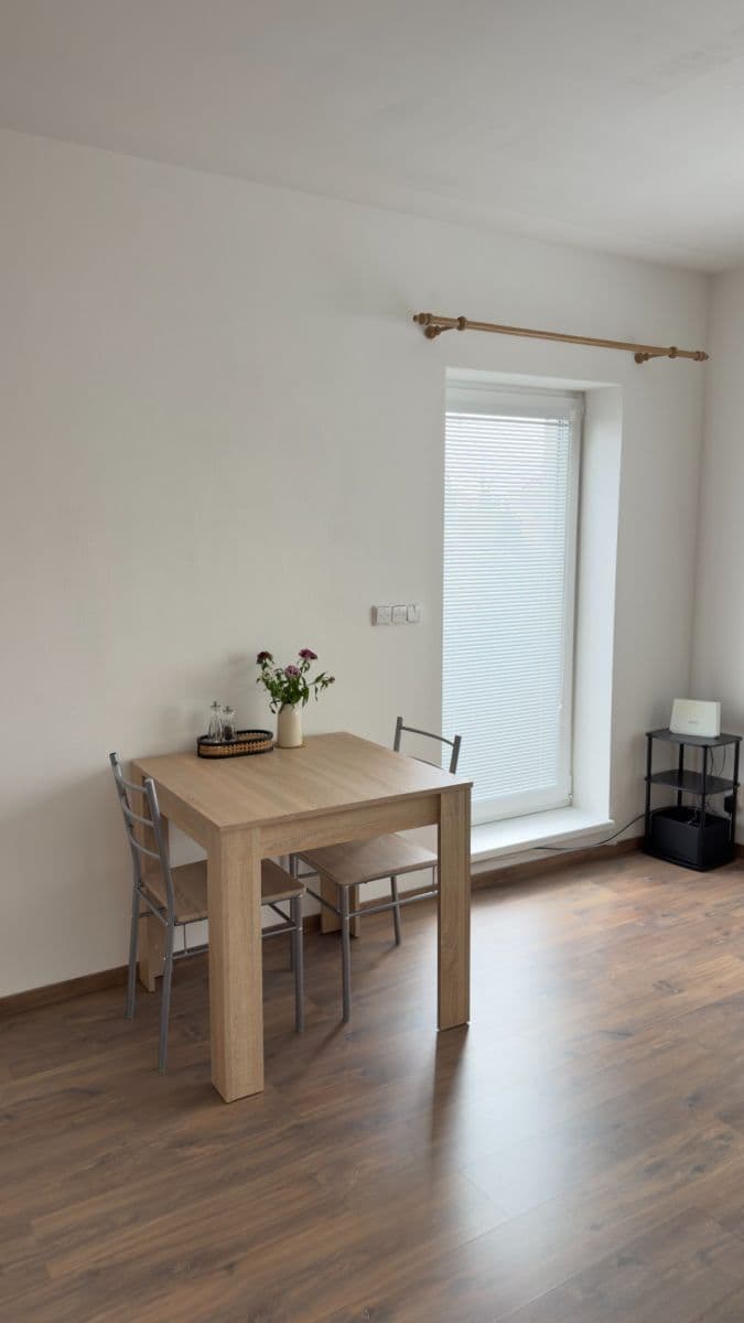 Studio flat to rent, 44 m², Podkomorská, Ostrovačice, Jihomoravský Region Studio flat to rent, 44 m², Podkomorská, Ostrovačice, Jihomoravský Region