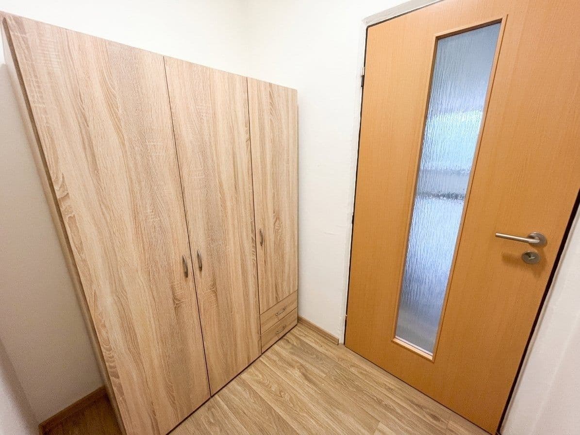 Studio flat to rent, 31 m², Jana Drdy, Příbram, Středočeský Region Studio flat to rent, 31 m², Jana Drdy, Příbram, Středočeský Region