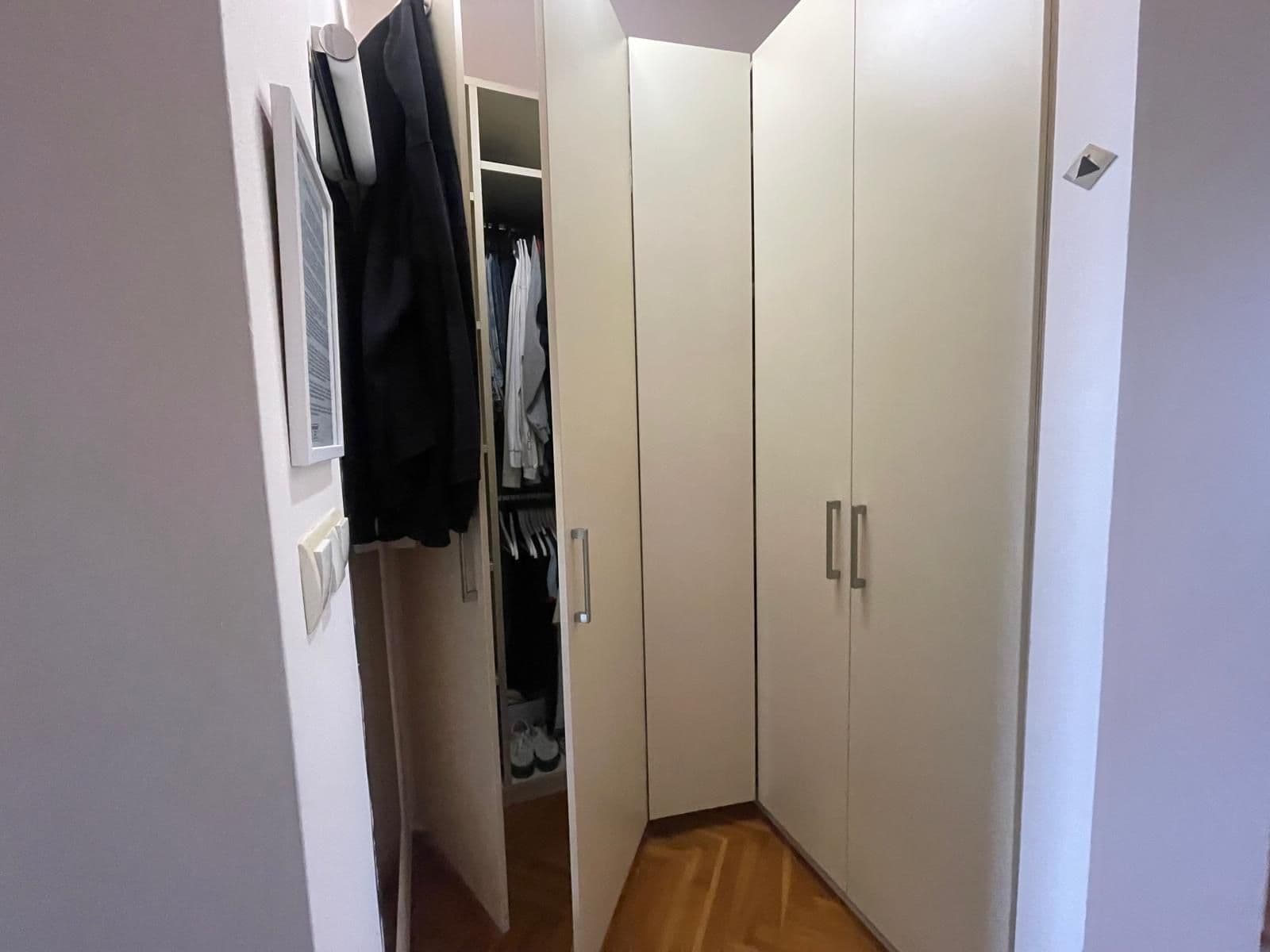2 bedroom with open-plan kitchen flat to rent, 85 m², Slovenská, Prague, Prague 2 bedroom with open-plan kitchen flat to rent, 85 m², Slovenská, Prague, Prague