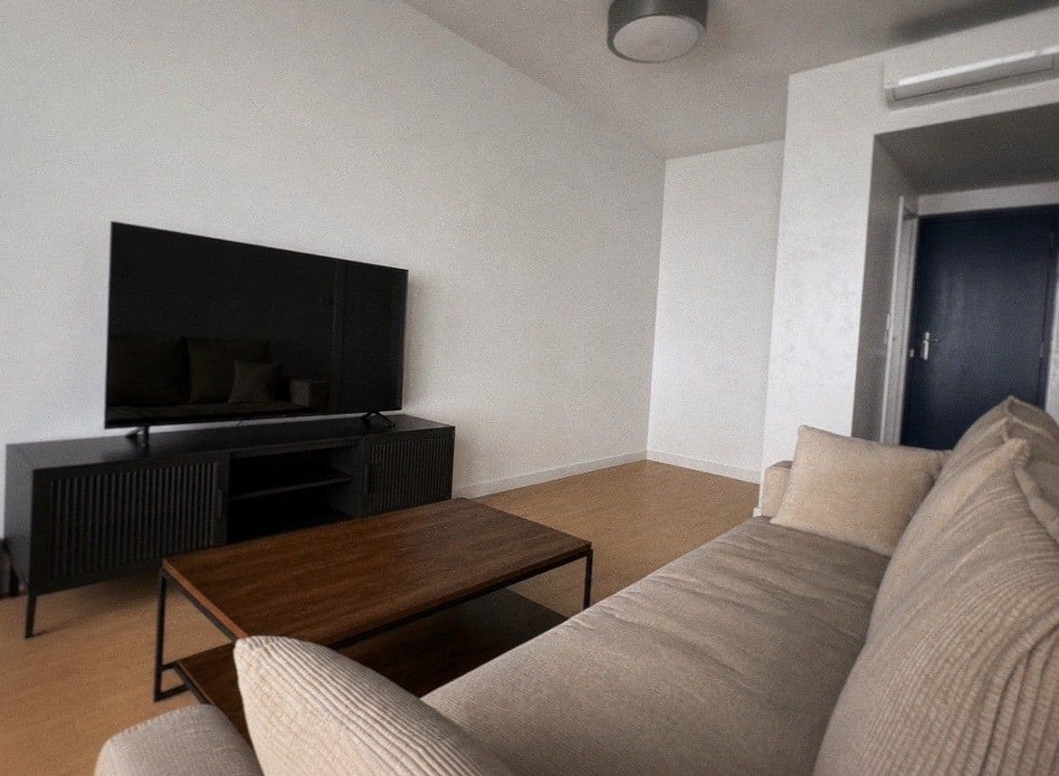 2 bedroom flat to rent, 41 m², Svitákova, Prague, Prague 2 bedroom flat to rent, 41 m², Svitákova, Prague, Prague