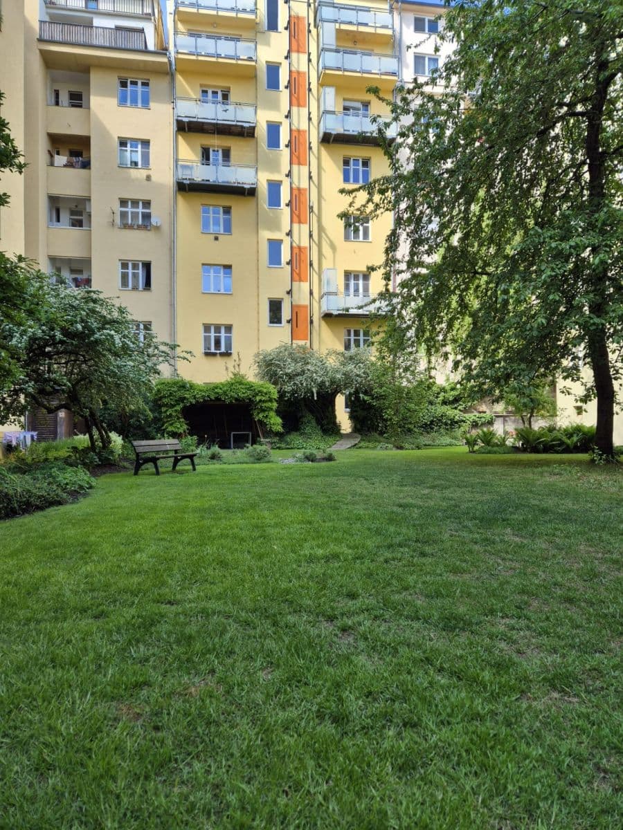 Studio flat to rent, 37 m², Stupkova, Prague, Prague Studio flat to rent, 37 m², Stupkova, Prague, Prague