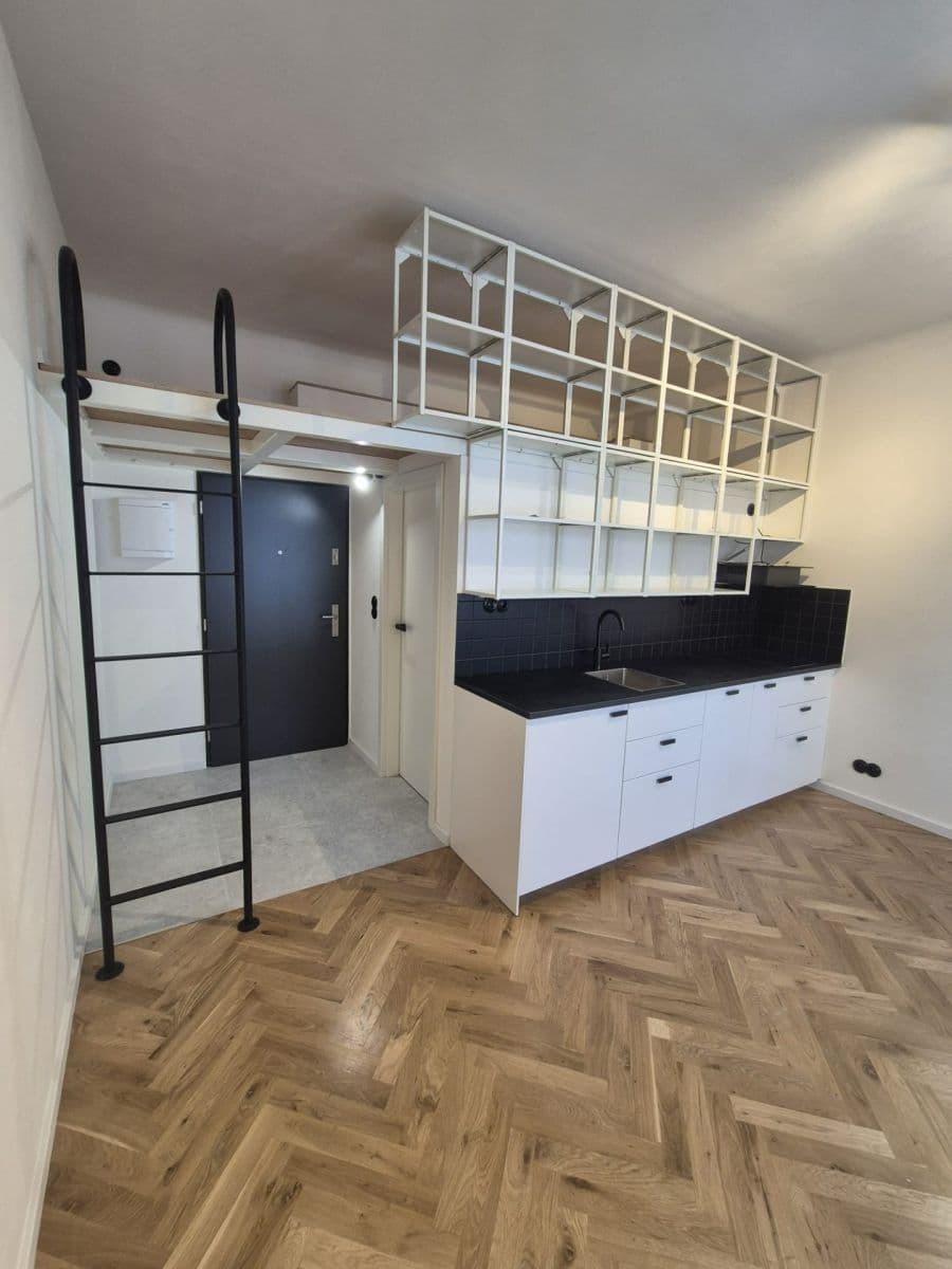 Studio flat to rent, 28 m², Stupkova, Prague, Prague Studio flat to rent, 28 m², Stupkova, Prague, Prague