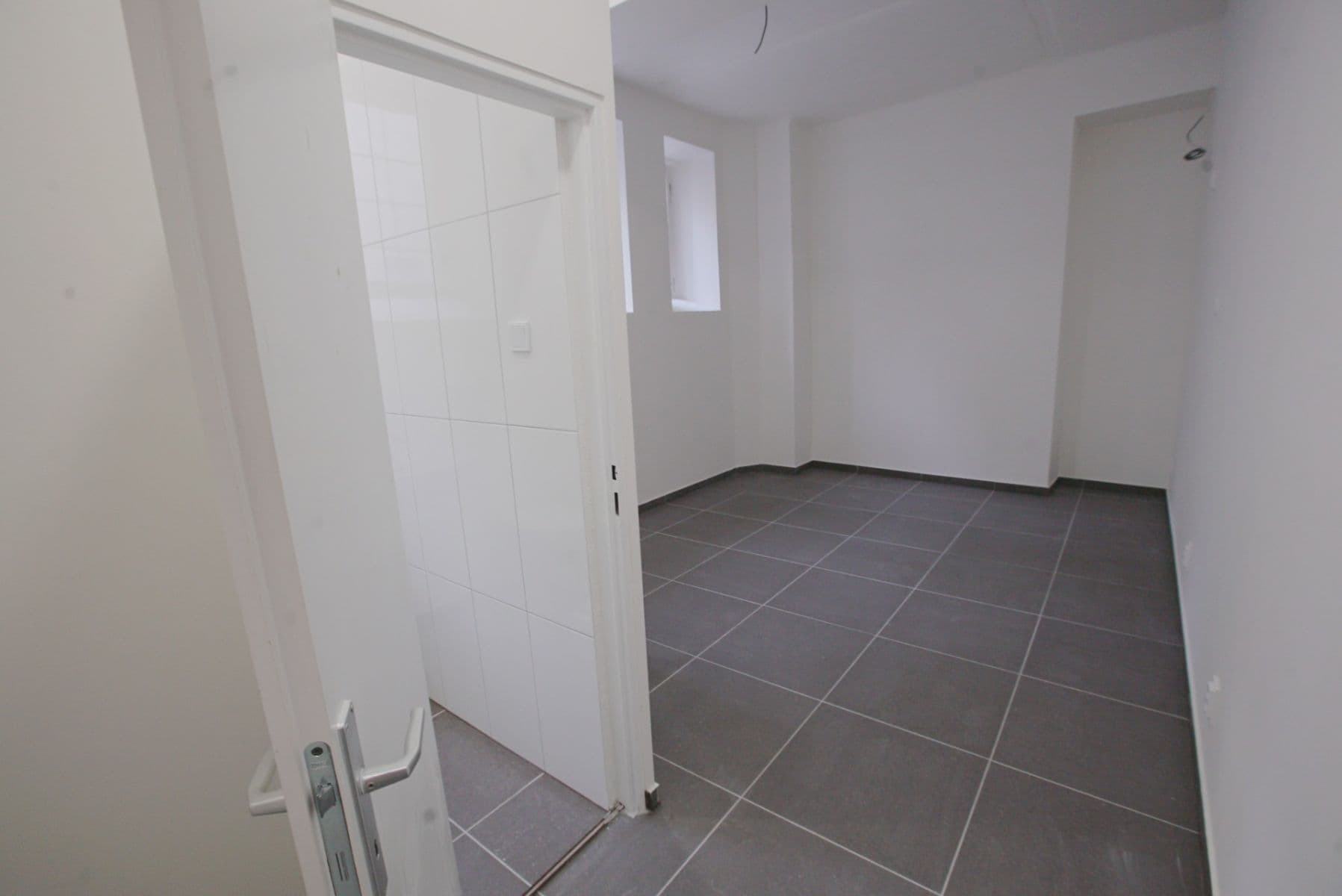 Studio flat to rent, 21 m², Pernerova, Prague, Prague Studio flat to rent, 21 m², Pernerova, Prague, Prague
