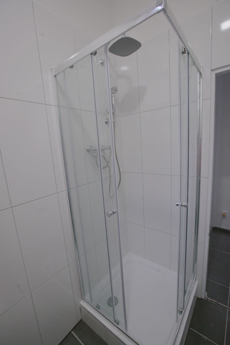 Studio flat to rent, 21 m², Pernerova, Prague, Prague Studio flat to rent, 21 m², Pernerova, Prague, Prague