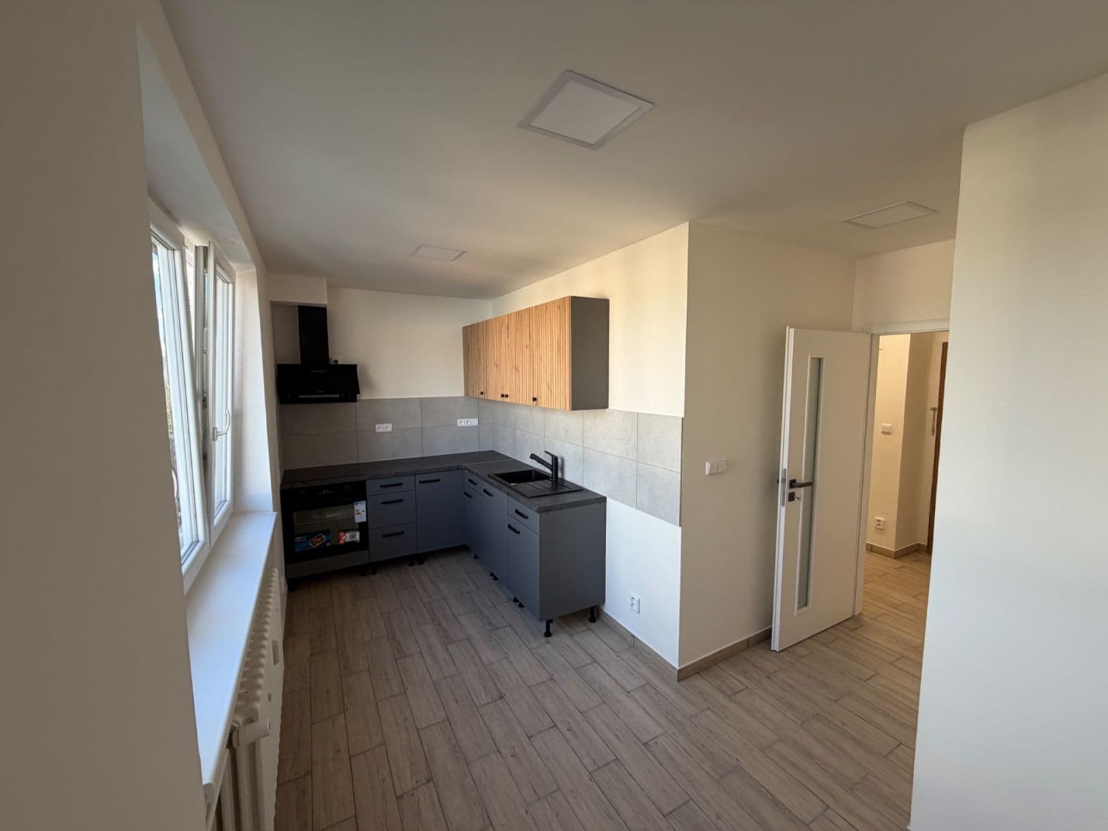 1 bedroom flat to rent, 41 m², Na Vyhaslém, Kladno, Středočeský Region 1 bedroom flat to rent, 41 m², Na Vyhaslém, Kladno, Středočeský Region