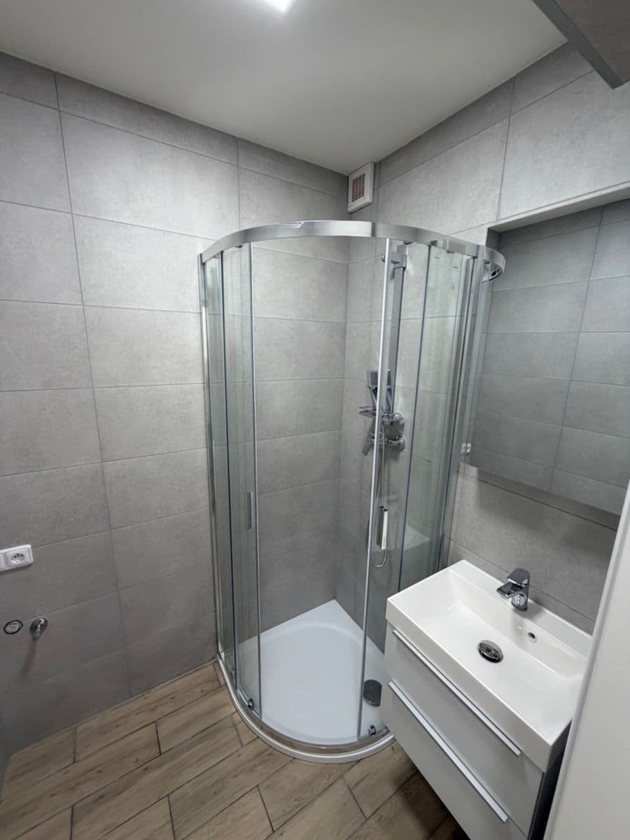 1 bedroom flat to rent, 41 m², Na Vyhaslém, Kladno, Středočeský Region 1 bedroom flat to rent, 41 m², Na Vyhaslém, Kladno, Středočeský Region