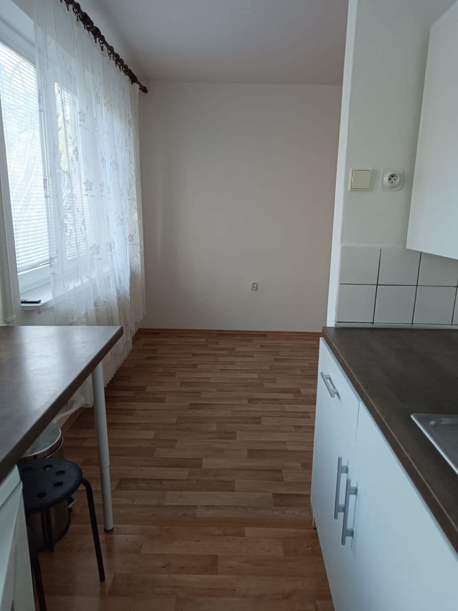 Studio flat to rent, 29 m², Svojšovická, Prague, Prague Studio flat to rent, 29 m², Svojšovická, Prague, Prague