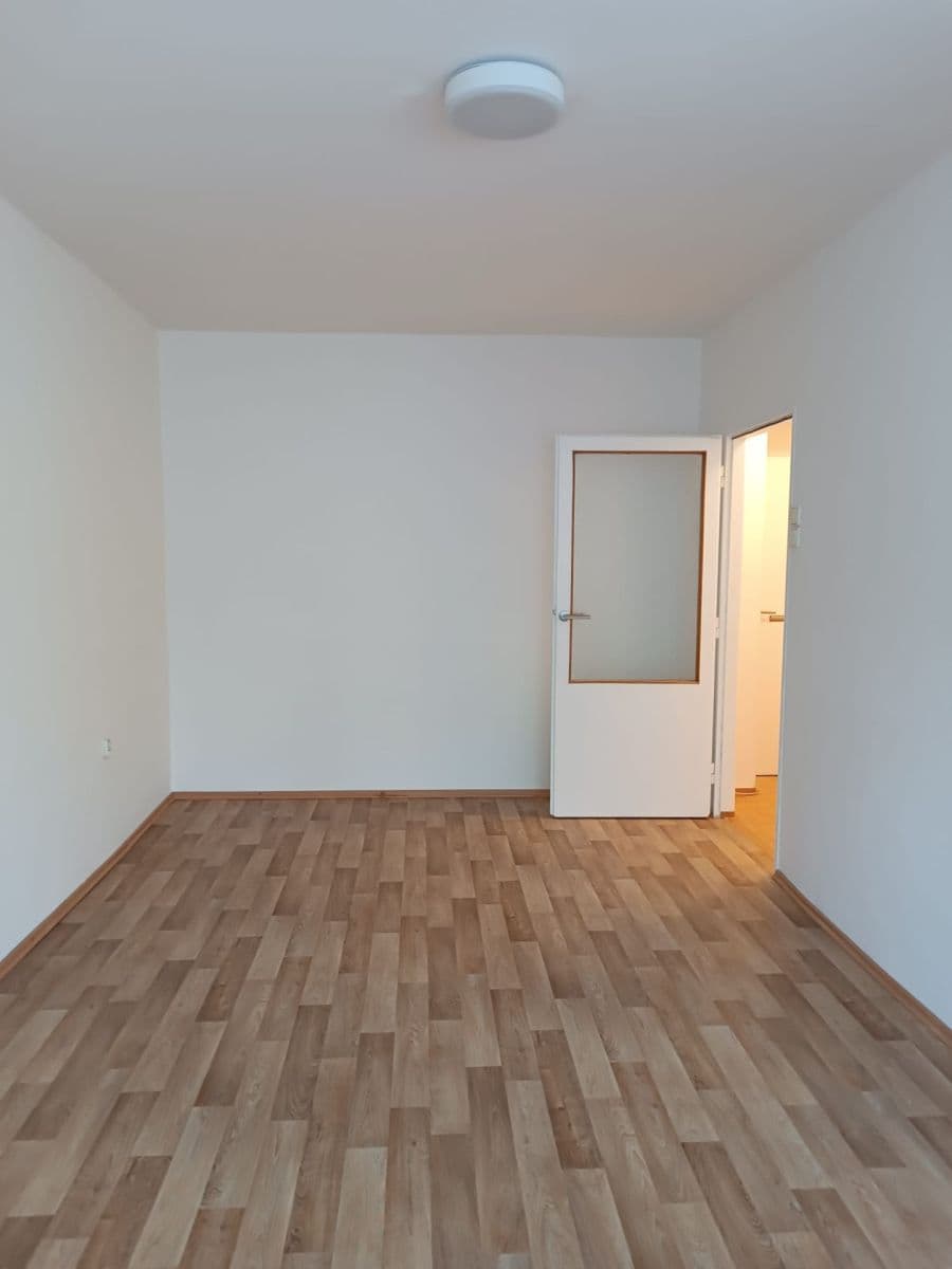 Studio flat to rent, 29 m², Svojšovická, Prague, Prague Studio flat to rent, 29 m², Svojšovická, Prague, Prague