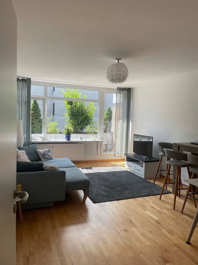 1 bedroom with open-plan kitchen flat to rent, 77 m², Ottobrunn, Bavaria 1 bedroom with open-plan kitchen flat to rent, 77 m², Ottobrunn, Bavaria