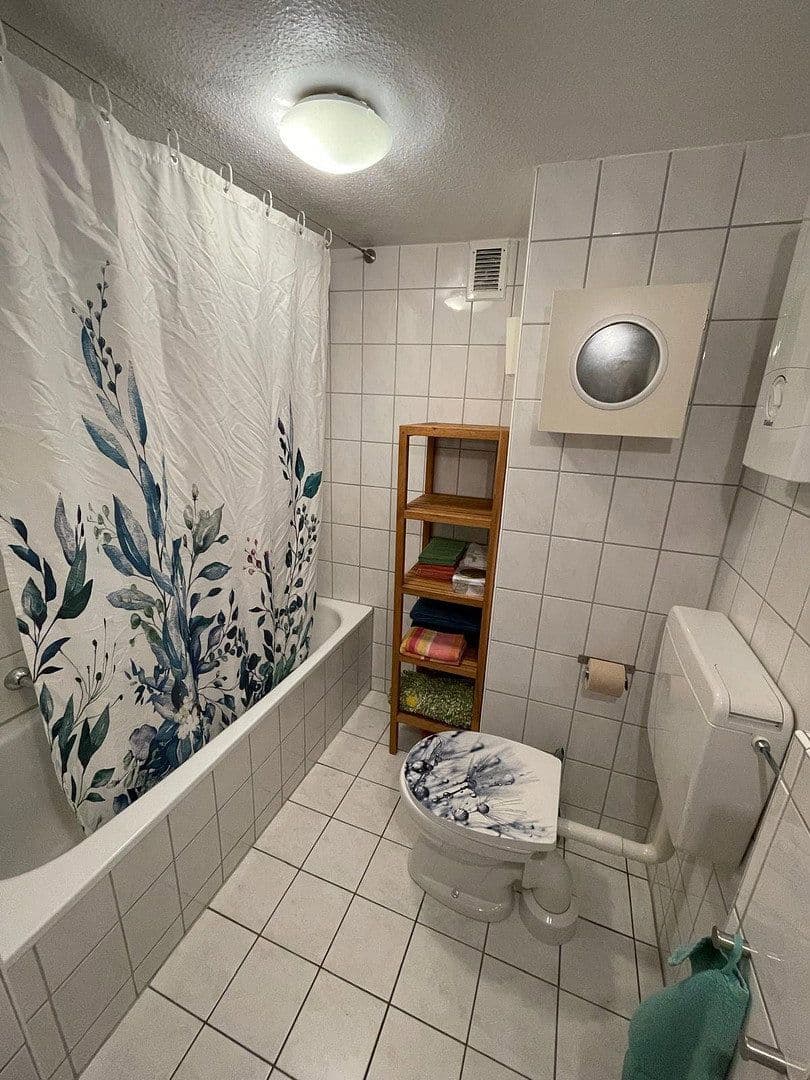 4 bedroom with open-plan kitchen flat to rent, 120 m², Froweinstraße 16, Wuppertal, North Rhine-Westphalia 4 bedroom with open-plan kitchen flat to rent, 120 m², Froweinstraße 16, Wuppertal, North Rhine-Westphalia