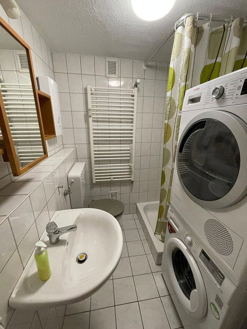 4 bedroom with open-plan kitchen flat to rent, 120 m², Froweinstraße 16, Wuppertal, North Rhine-Westphalia 4 bedroom with open-plan kitchen flat to rent, 120 m², Froweinstraße 16, Wuppertal, North Rhine-Westphalia