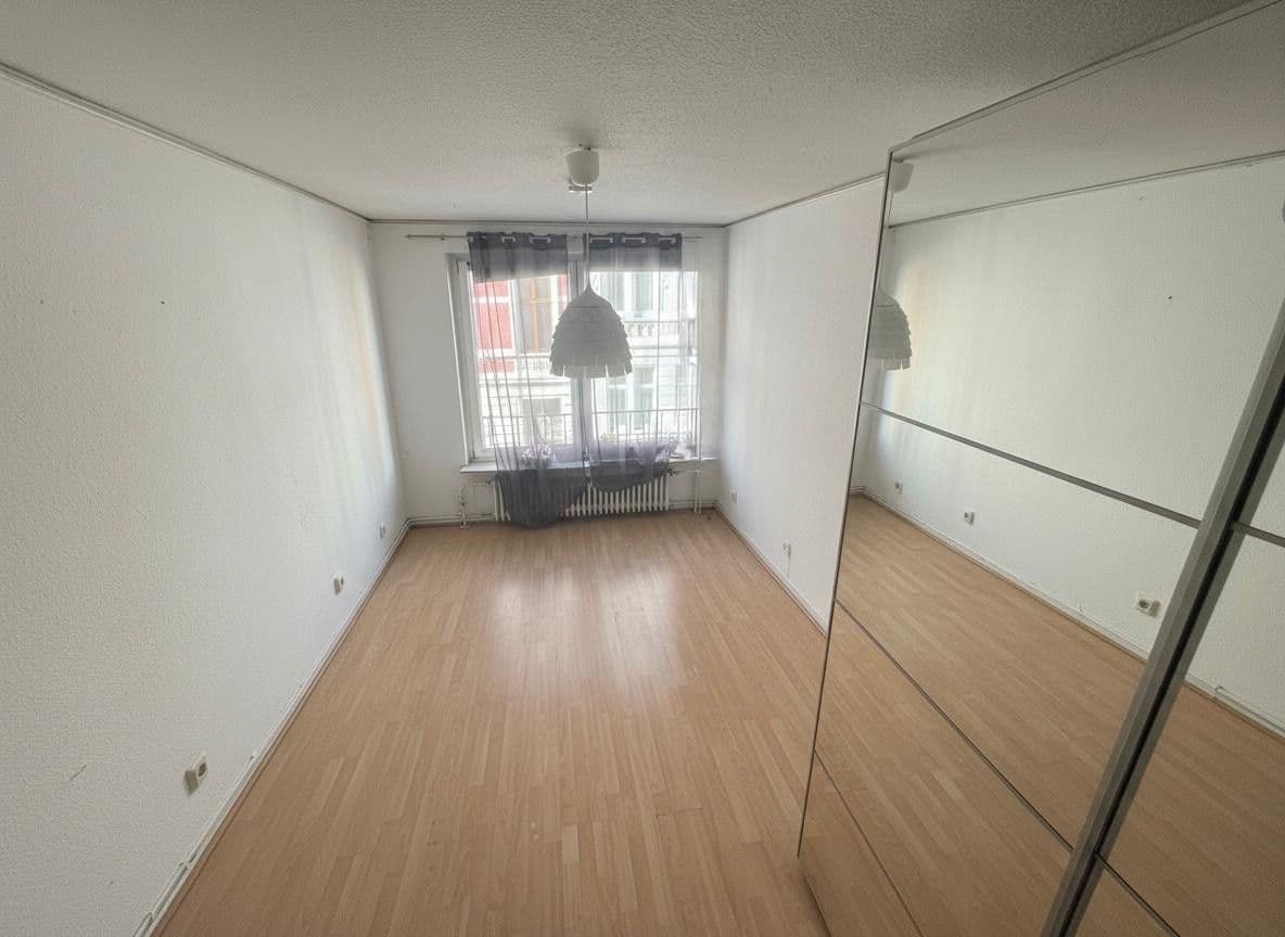 4 bedroom with open-plan kitchen flat to rent, 120 m², Froweinstraße 16, Wuppertal, North Rhine-Westphalia 4 bedroom with open-plan kitchen flat to rent, 120 m², Froweinstraße 16, Wuppertal, North Rhine-Westphalia