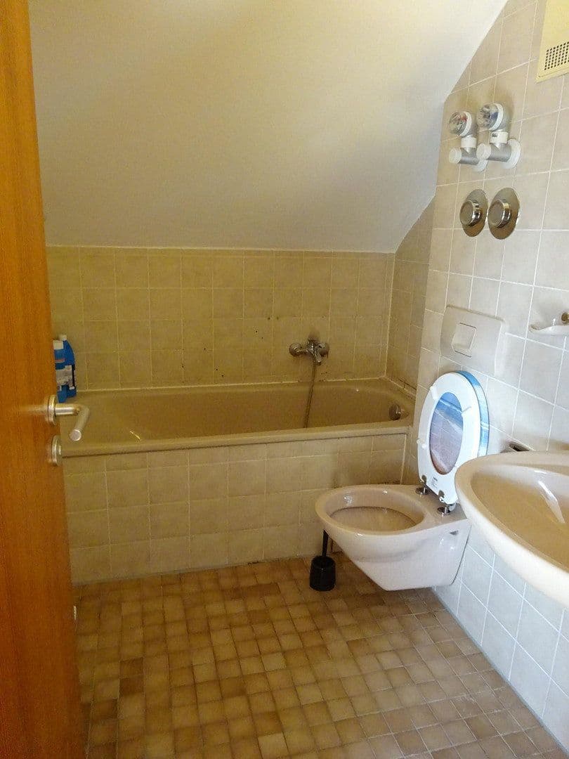 Studio flat to rent, 35 m², Wolfgang-Amadeus-Mozart-Straße, Kornwestheim, Baden-Württemberg Studio flat to rent, 35 m², Wolfgang-Amadeus-Mozart-Straße, Kornwestheim, Baden-Württemberg