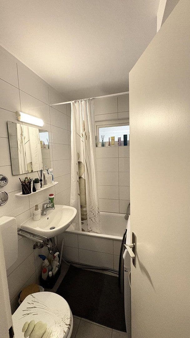 1 bedroom flat to rent, 30 m², Moosacher Straße 5, München, Bavaria 1 bedroom flat to rent, 30 m², Moosacher Straße 5, München, Bavaria