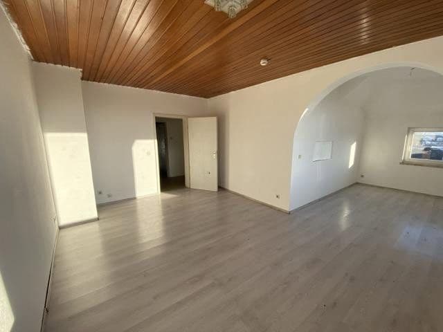 4 bedroom flat to rent, 110 m², Eisfelder Straße 34, Neustadt bei Coburg, Bavaria 4 bedroom flat to rent, 110 m², Eisfelder Straße 34, Neustadt bei Coburg, Bavaria